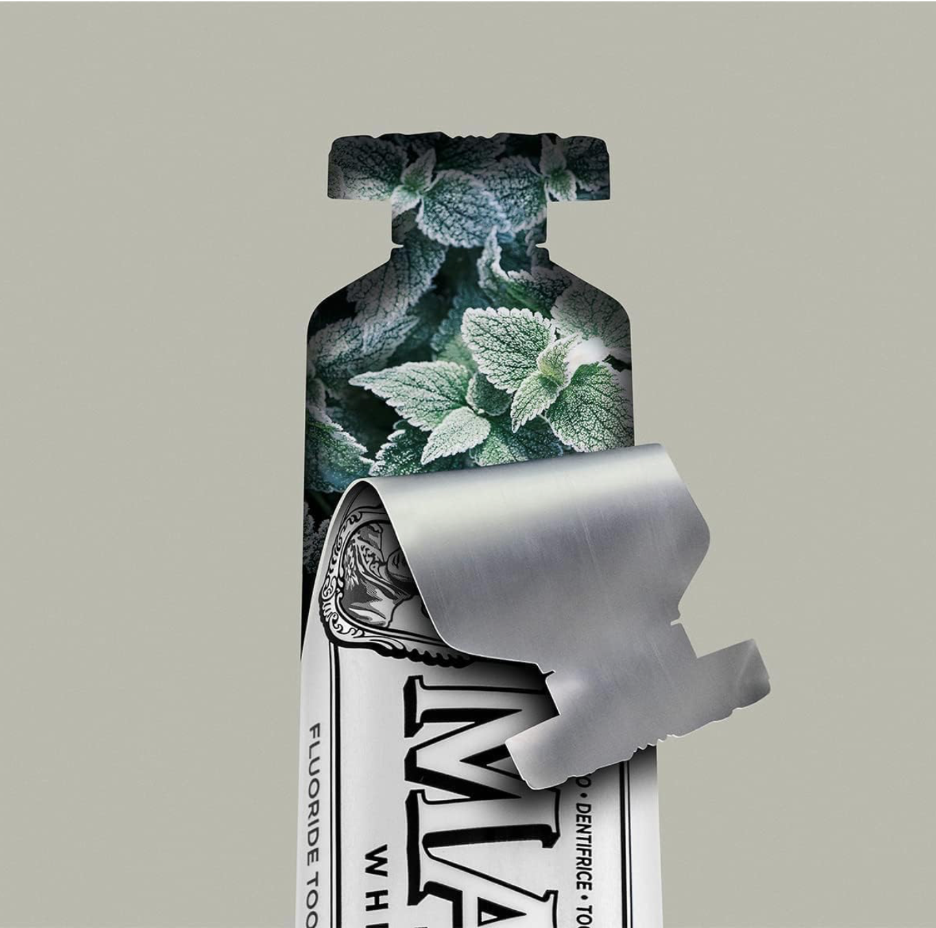 Marvis ( 3  UNIDADES)  Pasta de dientes Whitening Mint 85 ml para blanqueamiento dental profesional, con sílice equilibrada y flúor, fórmula vegana sin conservantes, sabor a menta fresca duradera