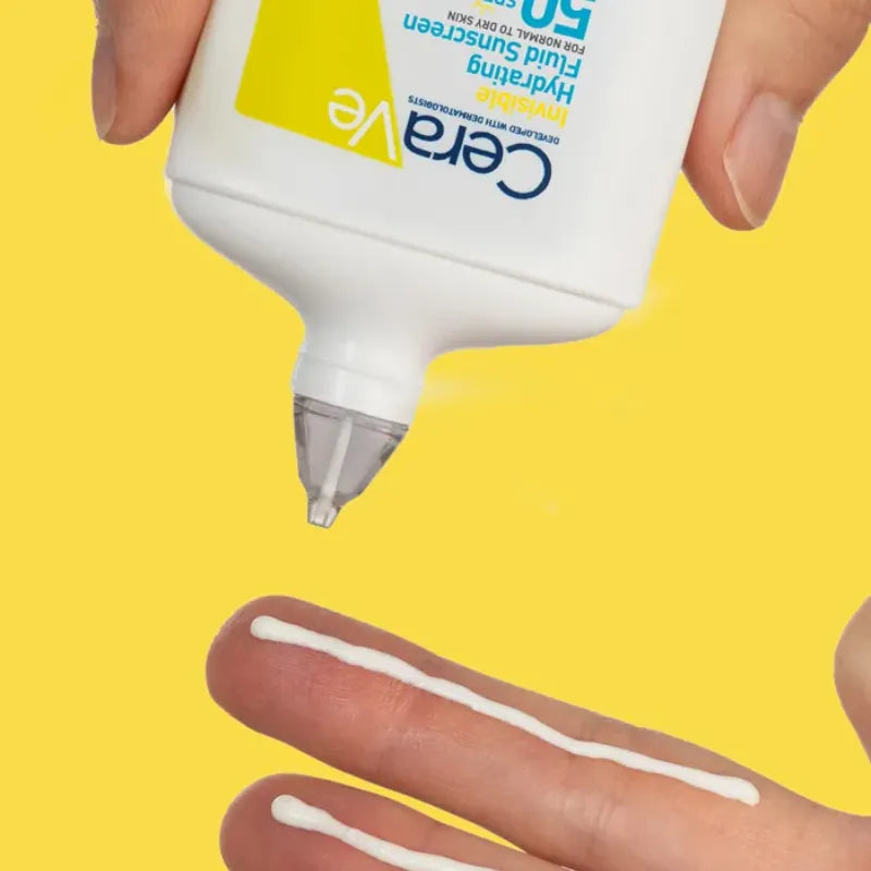 CeraVe - Fluido protector invisible hidratante SPF50 para rostro,  50ml